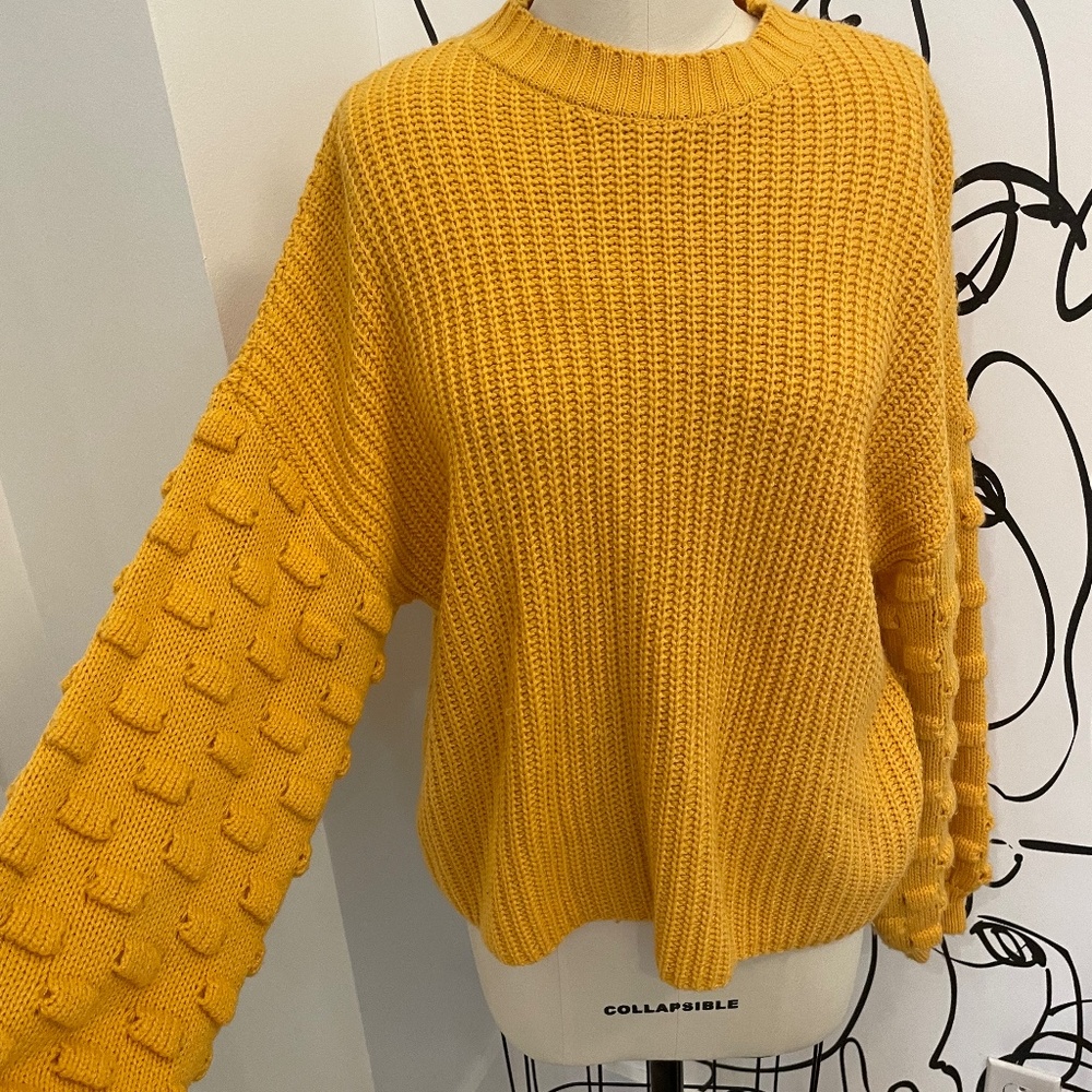 Merci Mustard sweater with sleeve detail
